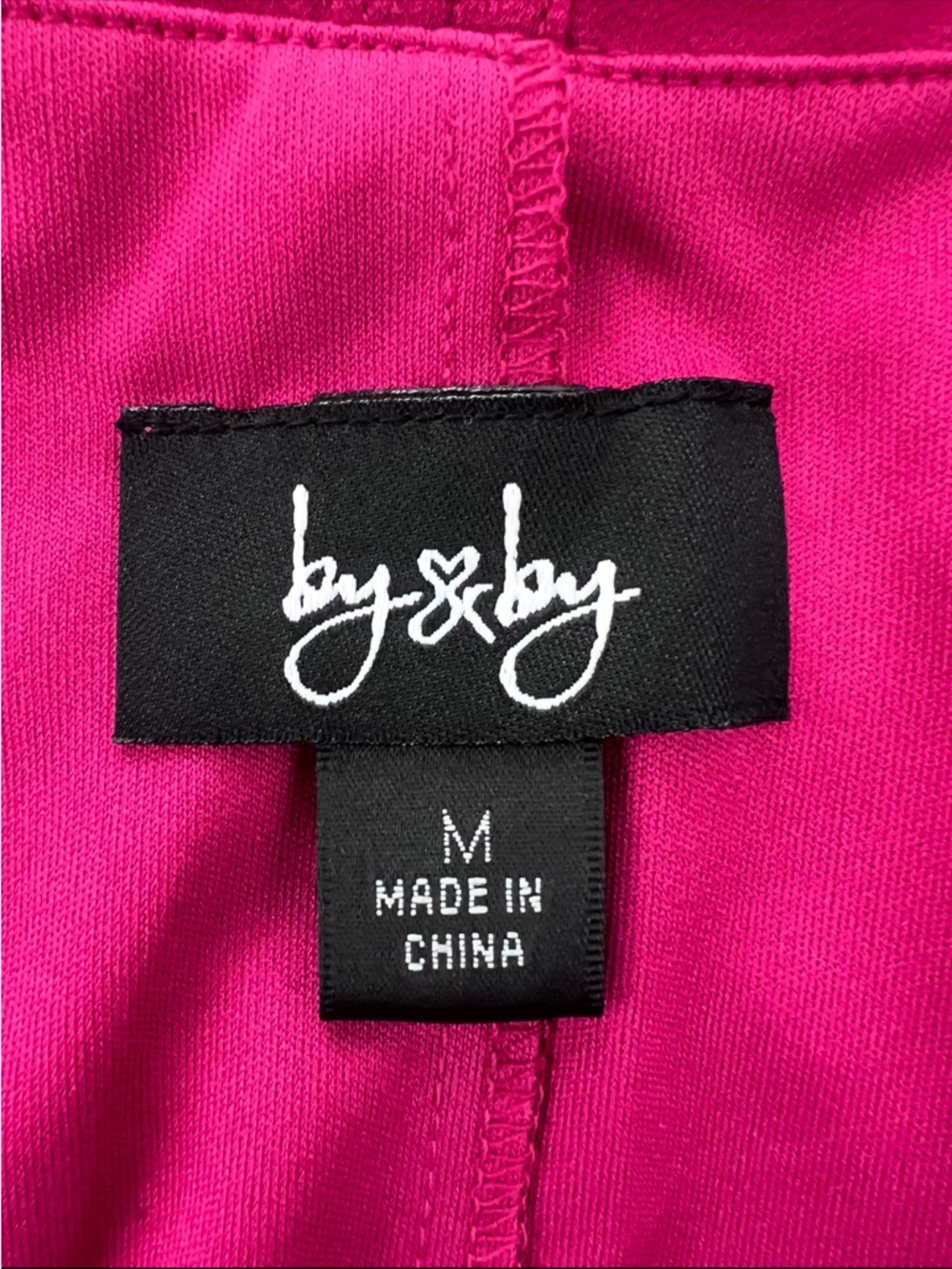 by & by Magenta Sleeveless Shift Top - Picture 6 of 7